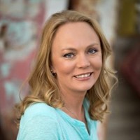 Stefanie Lawless - eLearning expert and author